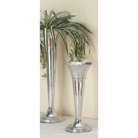 15" Silver Aluminum Traditional Vase